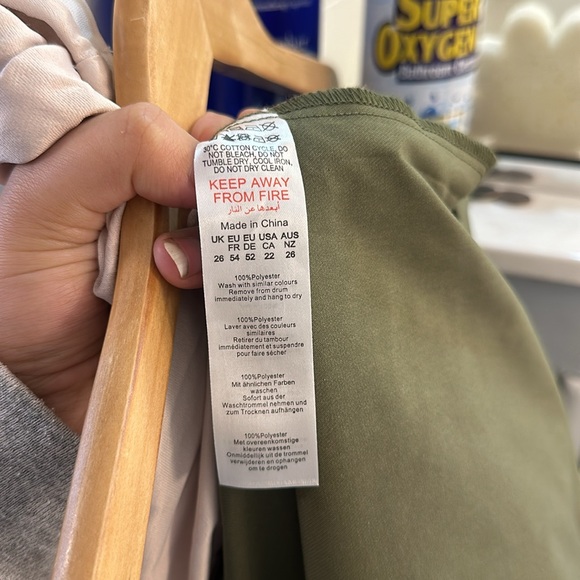 Plus Size Olive Green Cargo Pants – Size 22 | Wide Leg Utility Style - Picture 7 of 7